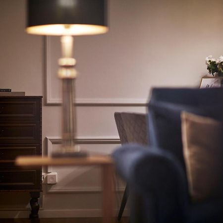 R B Apartment Am Airport Hamburg - 1-4 Personen - Kueche - Smart Tv - Waschmaschine - Perfekt Fuer Geschaeftsreisende Oder Familien 외부 사진