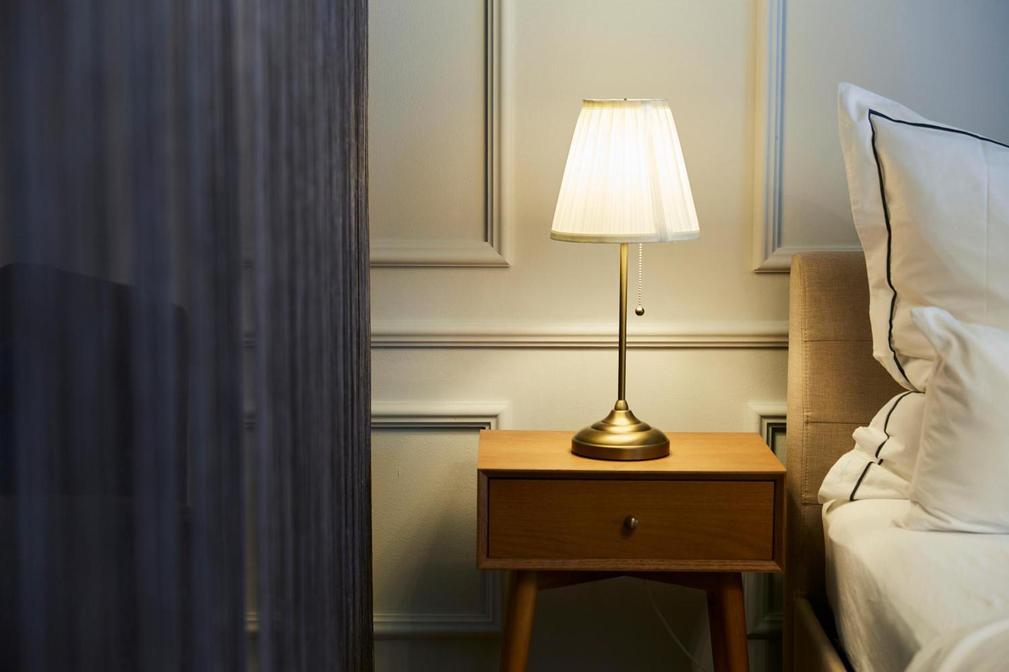 R B Apartment Am Airport Hamburg - 1-4 Personen - Kueche - Smart Tv - Waschmaschine - Perfekt Fuer Geschaeftsreisende Oder Familien 외부 사진